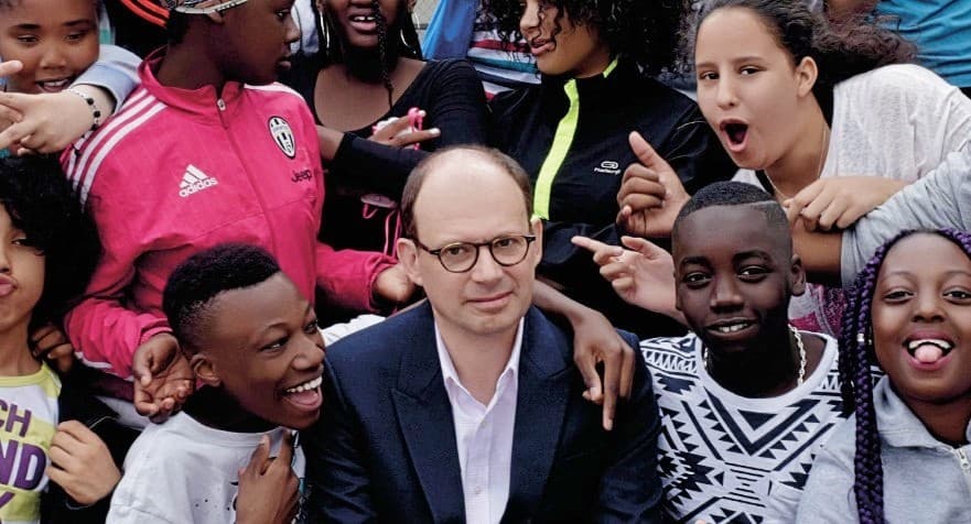 Il professore cambia scuola