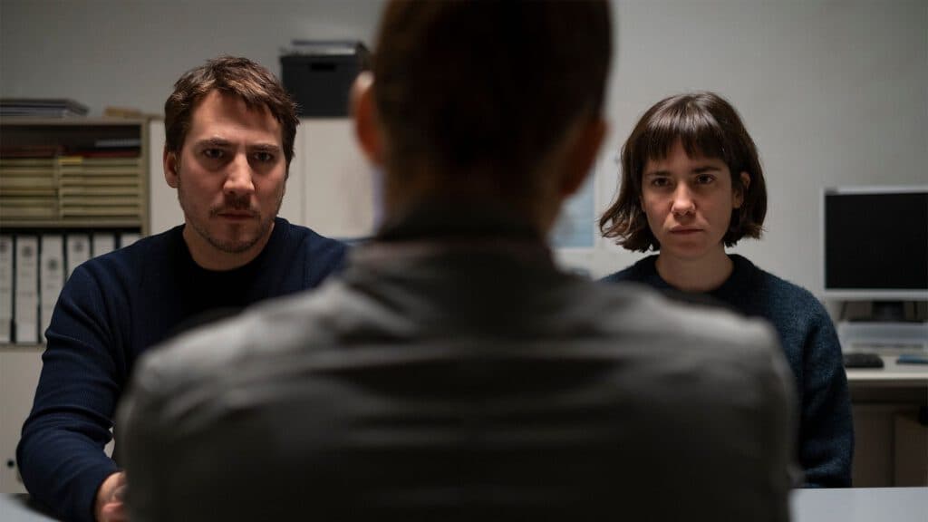 Upon Entry – L’arrivo